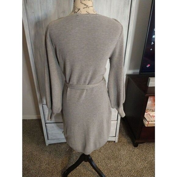 Sam Edelman vneck puff sleeve dress Gray xs boho feminine Cottage Core - Picture 5 of 8